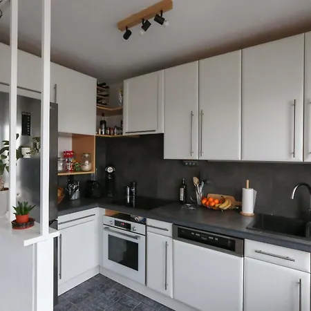 Spacious Nest With View Of Unoverlooked Апартаменты *